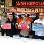 Dua Orang Pengedar Narkoba Jenis Sabu Ditangkap Polsek Teluk Naga