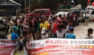 Aksi Demo Novel Baswedan di KPK Diduga Massa Bayaran