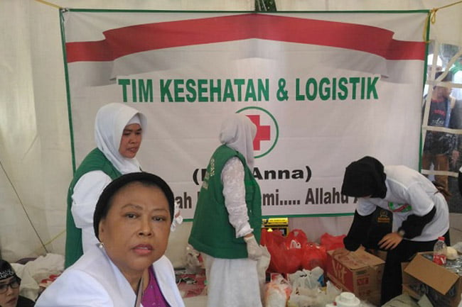 Posko Team Kesehatan Mandiri Dr Anna Siap Rawat Jamaah 212 Yang Sakit