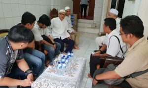Polri dan DMI DKI Jakarta Serahkan Bantuan ke DKM
