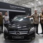 Mercedes-Benz C-Class Generasi Terbaru Kini Diproduksi di Wanaherang