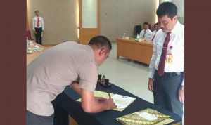 Satres Narkoba Tapanuli Selatan Tanda Tangani Komitmen Integritas