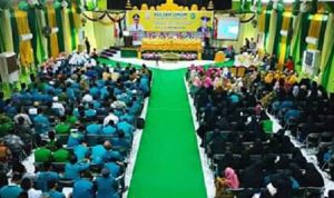 Gubernur Sulsel Sharing Pengalaman di IAI Asadiyah Sengkang