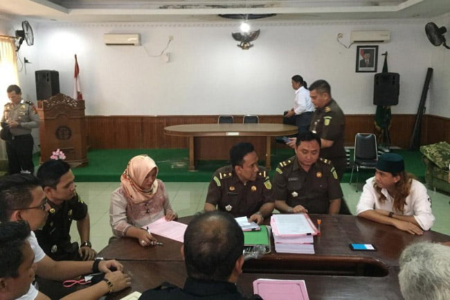 Kejari Kabupaten Bogor Terima Tahap II Tersangka Habib Bahar