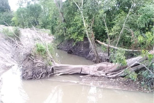 Proyek Normalisasi Sungai Sebagut Diduga Mangrak Ditinggal Pemborong