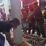 Antisipasi Kejahatan, Polsek Kembangan Sita 19 Dus Minuman Beralkohol Antisipasi Kejahatan, Polsek Kembangan Sita 19 Dus Minuman Beralkohol