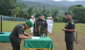 Pangdam XVII Pimpin Upacara Alih Kodal Yonif 756/Wimane Sili