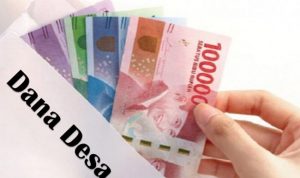 Warga Desa Waara Adukan Kepala Desanya ke Polres Muna