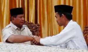 Tak Kuasa Menahan Tangis Menyaksikan Ustad Abdul Somad dengan Prabowo. Oleh: Tjahja Gunawan,