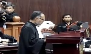Petitum Tim Hukum Minta Prabowo Ditetapkan Sebagai Presiden Petitum Tim Hukum Minta Prabowo Ditetapkan Sebagai Presiden