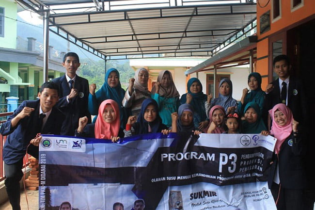 Krudopper Team melakukan Program P3 (Pendampingan, Produksi, dan Pemasaran) olahan susu 