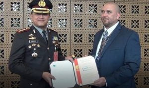 US DEA Beri Penghargaan Polres Metro Jakarta Barat