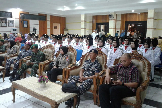Pemda Kotabaru Gelar Ramah Tamah Dengan Anggota Paskibraka