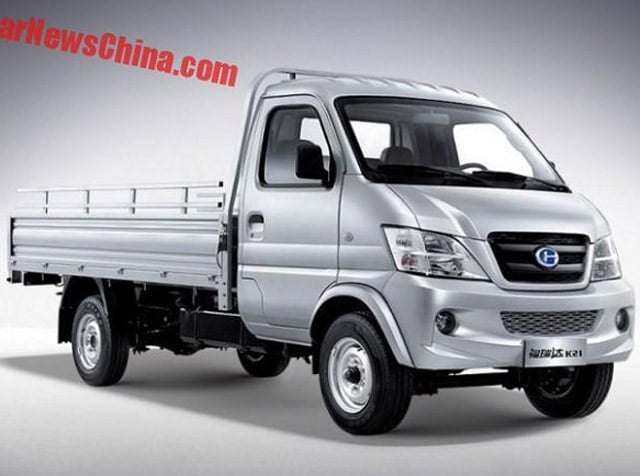 Mobil Esemka Bima dan Furuida K21 Made In China