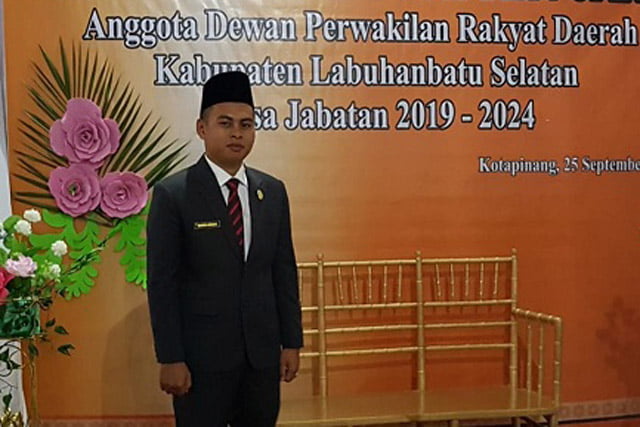 Ginanda Siregar, Anggota Termuda di DPRD Labuhanbatu Selatan