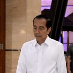 Kita Lihat Apakah Presiden Jokowi Akan Ikut Menghancurkan KPK. Oleh: Asyari Usman,