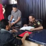 Murai Ahmad, Kades Gumirih Terpilih Dilaporkan ke Kejari Banyuwangi