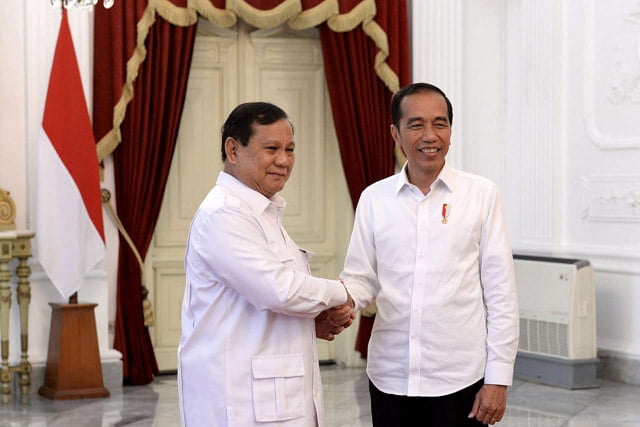 Presiden Jokowi Bertemu Prabowo Subianto di Istana Merdeka