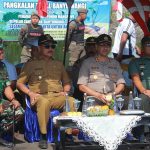 Lanal Banyuwangi Tanam Bibit Pohon Mangrove di Pulau Santen