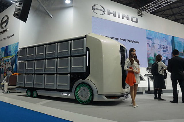 Hino FlatFormer World Premiere on Tokyo Motor Show 2019