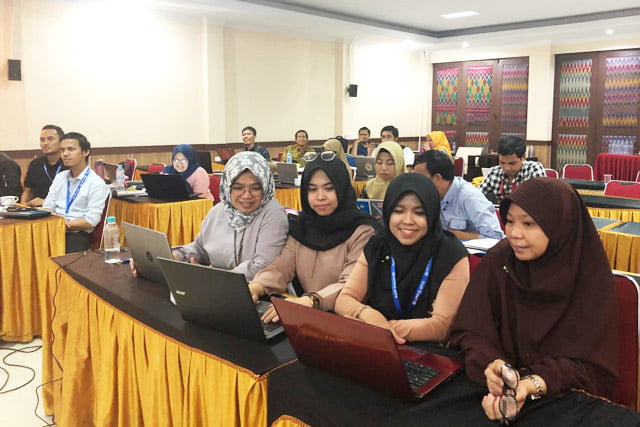 Wartawan Adalah Orang Bodoh Yang Selalu Bertanya