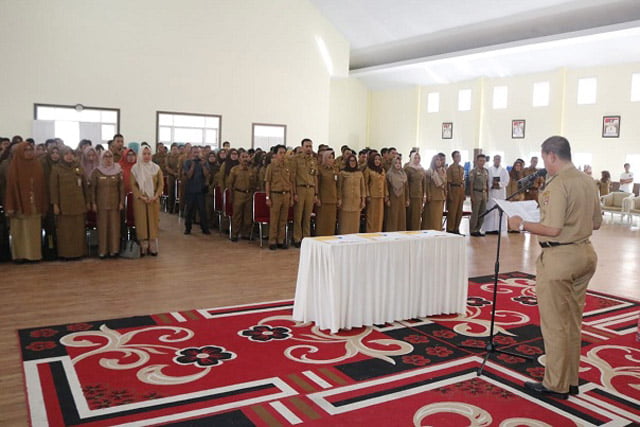 Bupati Wajo Melantik Pejabat Administrator dan Pejabat Pengawas