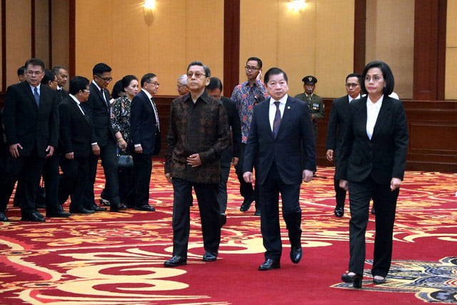 Kepala Bappenas Hadiri Upacara Pelepasan Jenazah Prof JB Sumarlin