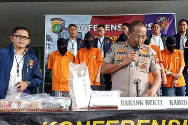 Karyawan Rumah Curi Uang Majikan 4,25 Miliar Saat Ditinggal Liburan