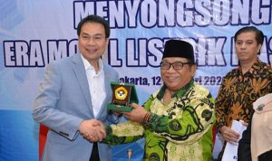 Azis Syamsuddin: Mobil Listrik Harus Diaplikasikan ke Mobil Konvensional