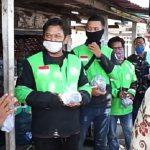 Penanganan Covid-19 Pemkab Banyuwangi Sebatas Rencana dan Bagi Nasi Bungkus