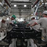 Pabrik Truk dan Bus Hino Resmi Sementara Hentikan Produksinya