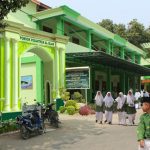 FPUI Banten: Makmurkan Masjid, Tolak TKA China FPUI Banten: Makmurkan Masjid, Tolak TKA China