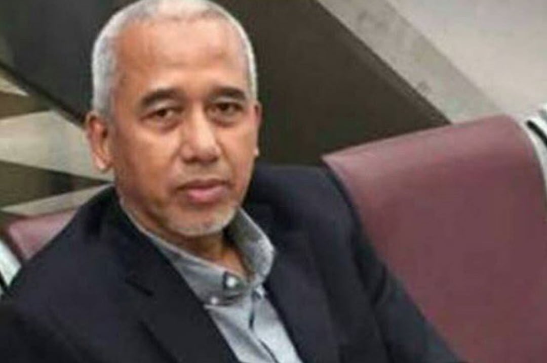 Disunited States Of America, Sebuah Opini Asyari Usman