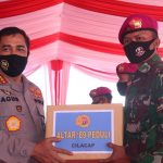 Alumni Akabri 89 Bagikan Sembako dan Masker