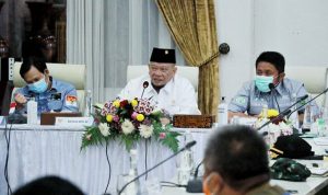 LaNyalla Minta Semua Gubernur Pangkas Hambatan Ekonomi LaNyalla Minta Semua Gubernur Pangkas Hambatan Ekonomi