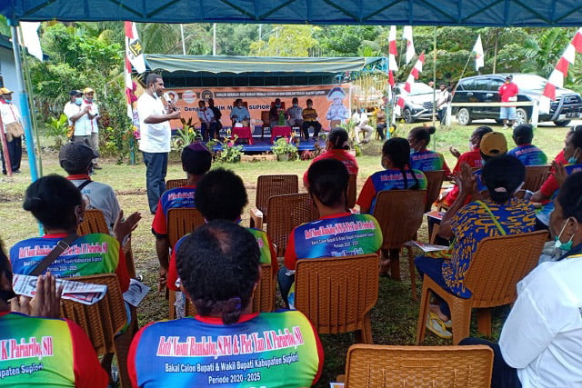 Jubir NAPI (Naomi Piet) Sindir Paslon Bupati Lainnya