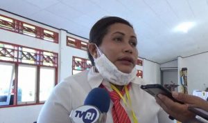 Dua Awak Media Dilarang Liput Debat Kandidat, Ini Alasan Ketua KPU Supiori Dua Awak Media Dilarang Liput Debat Kandidat, Ini Alasan Ketua KPU Supiori