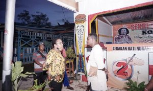 Calon Bupati Supiori Blusukan ke Lima Kampung Distrik Supiori Utara