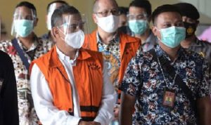 Ajay! Ternyata Koruptor Itu Kader PDIP!