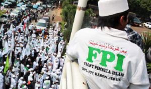 Membubarkan FPI, Mungkinkah? Opini Ahmad Khozinudin