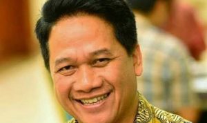 Gratifikasi Lobster Dalam Perspektif Legal Pluralisme: Antara Logika Hukum dan Rasa Kemanusiaan
