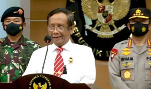 Mahfud MD Umumkan Negara Secara Resmi "Haramkan" FPI