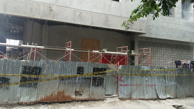 Bangunan di Kelapa Gading, Dibongkar Dibangun Lagi, Di-Police Line Kok Masih
