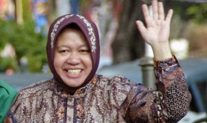 Risma, Tahun Depan Pilgub DKI. Opini Tony Rosyid Risma, Tahun Depan Pilgub DKI. Opini Tony Rosyid