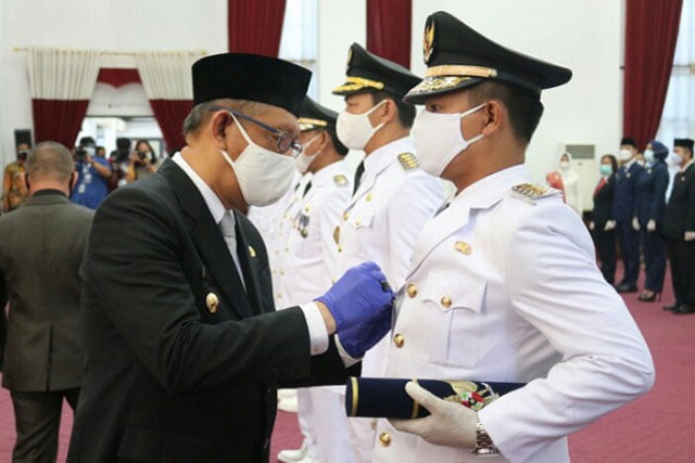 Gubernur Kalimantan Barat Lantik 5 Bupati