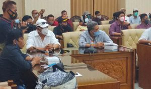Hearing DPRD Banyuwangi Sepakat Tolak Pemberhentian THL