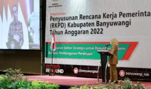 Ekonomi Menjadi Prioritas Pembangunan Banyuwangi Hingga 2022 Ekonomi Menjadi Prioritas Pembangunan Banyuwangi Hingga 2022