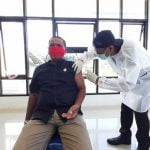 Sekretaris KPU Seram Bagian Barat Ikuti Vaksinasi Covid-19