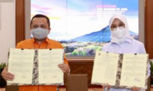 CollageMaker_20210422_202947530 Ditanggung Pemkab, Usaha Mikro dan Kecil Banyuwangi Gratis Ongkir ke Seluruh Indonesia