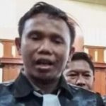 Ahmad Khozinudin (Sastrawan Politik)